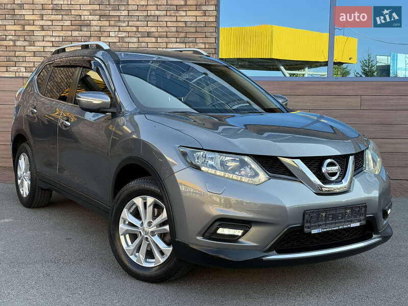 Внедорожник / Кроссовер Nissan X-Trail 2016 в Киеве