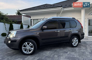 Внедорожник / Кроссовер Nissan X-Trail 2008 в 
