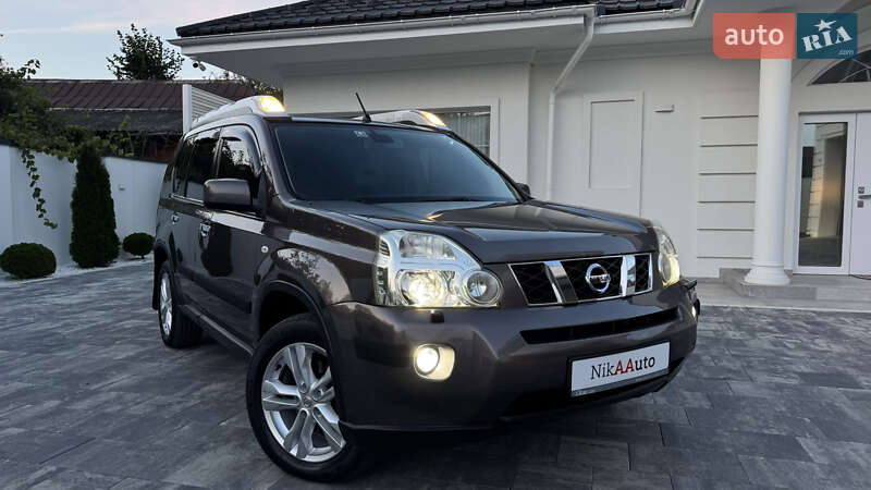 Внедорожник / Кроссовер Nissan X-Trail 2008 в 