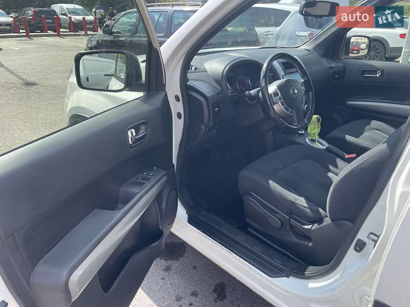 Внедорожник / Кроссовер Nissan X-Trail 2013 в Львове