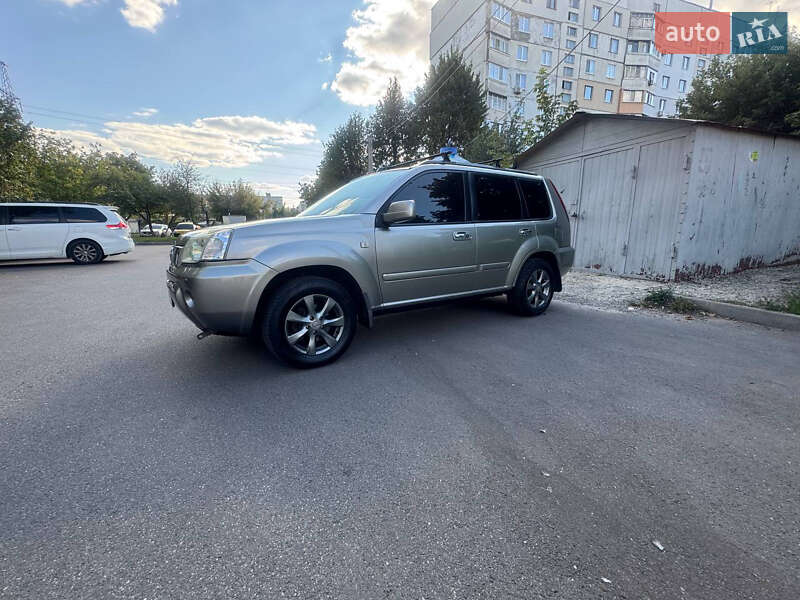 Внедорожник / Кроссовер Nissan X-Trail 2006 в Харькове