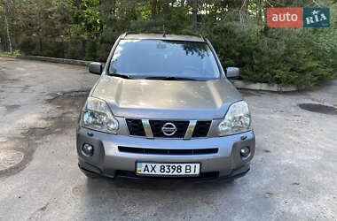 Внедорожник / Кроссовер Nissan X-Trail 2008 в 