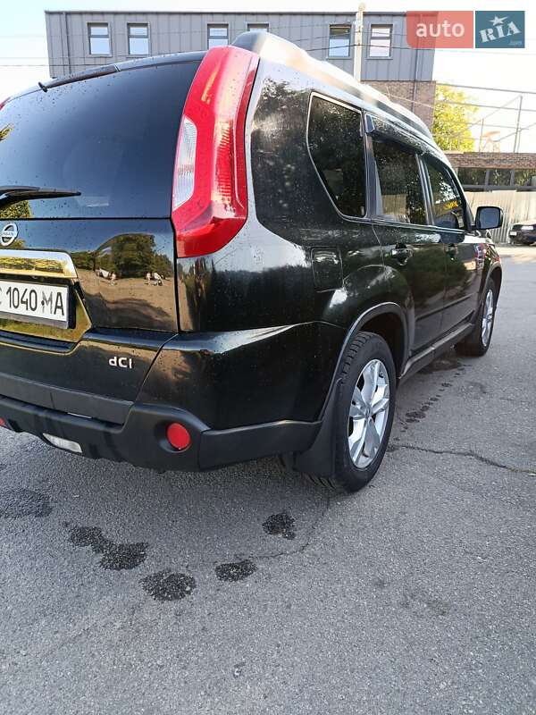 Внедорожник / Кроссовер Nissan X-Trail 2013 в Умани