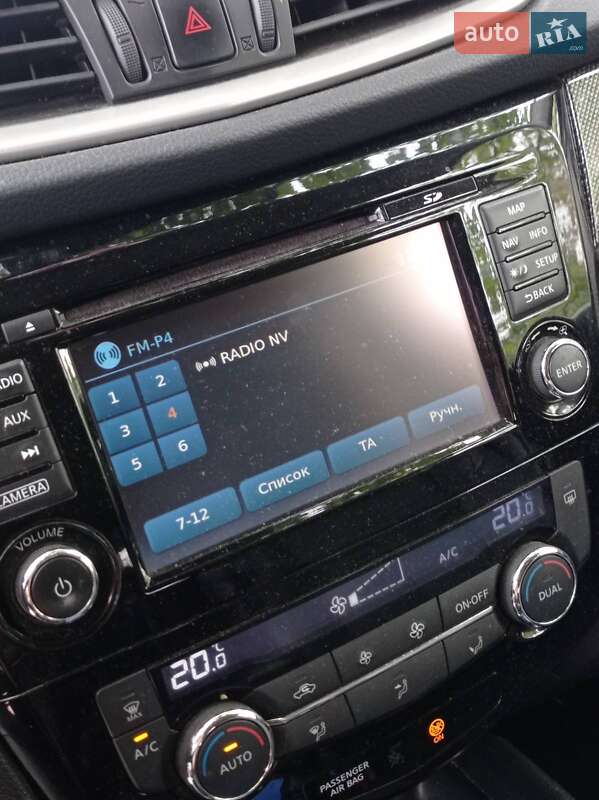 Позашляховик / Кросовер Nissan X-Trail 2016 в Вараші