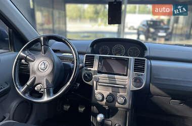Позашляховик / Кросовер Nissan X-Trail 2004 в Звягелі