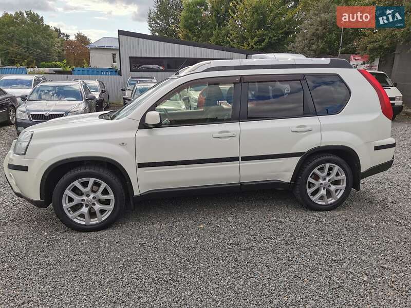 Внедорожник / Кроссовер Nissan X-Trail 2012 в Хмельницком