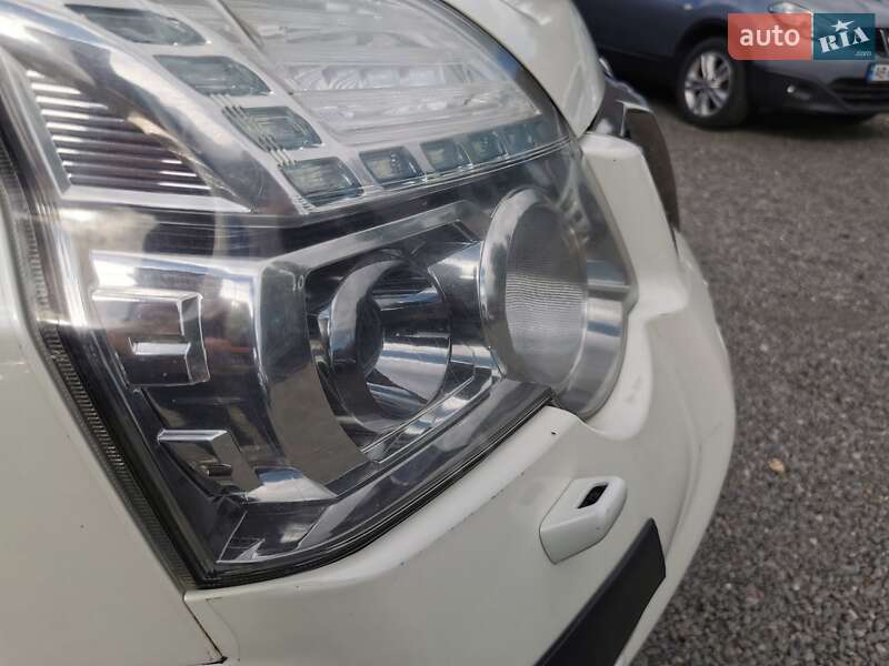 Внедорожник / Кроссовер Nissan X-Trail 2012 в Хмельницком