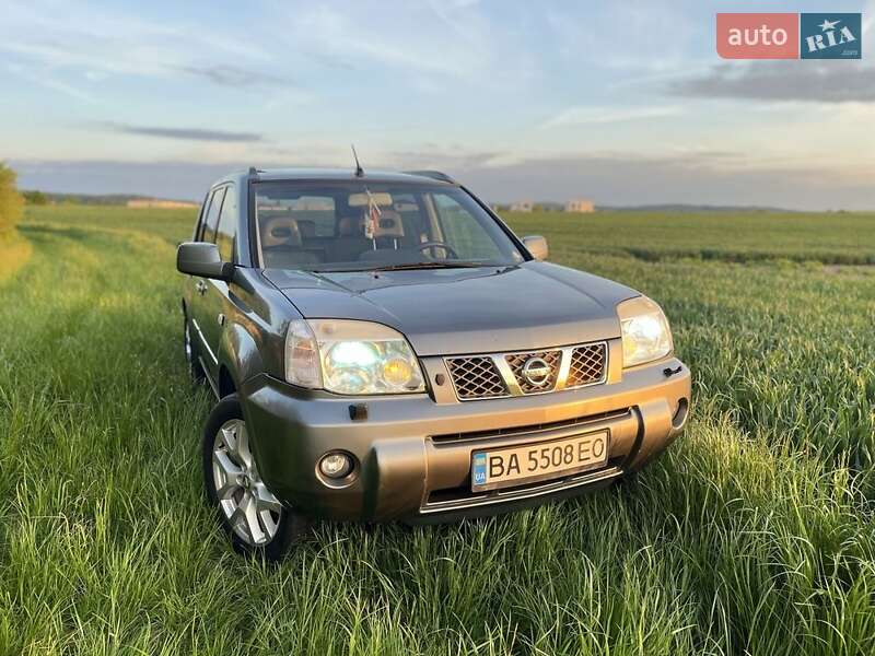 Внедорожник / Кроссовер Nissan X-Trail 2006 в Киеве