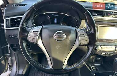 Внедорожник / Кроссовер Nissan X-Trail 2016 в 