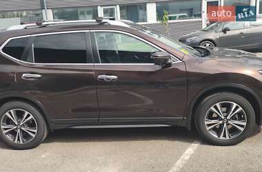 Внедорожник / Кроссовер Nissan X-Trail 2020 в Киеве