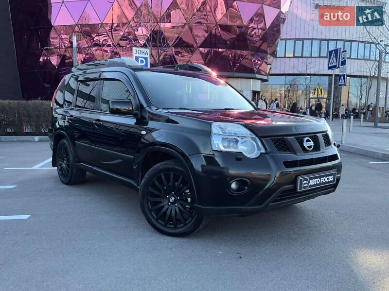 Nissan X-Trail 2011