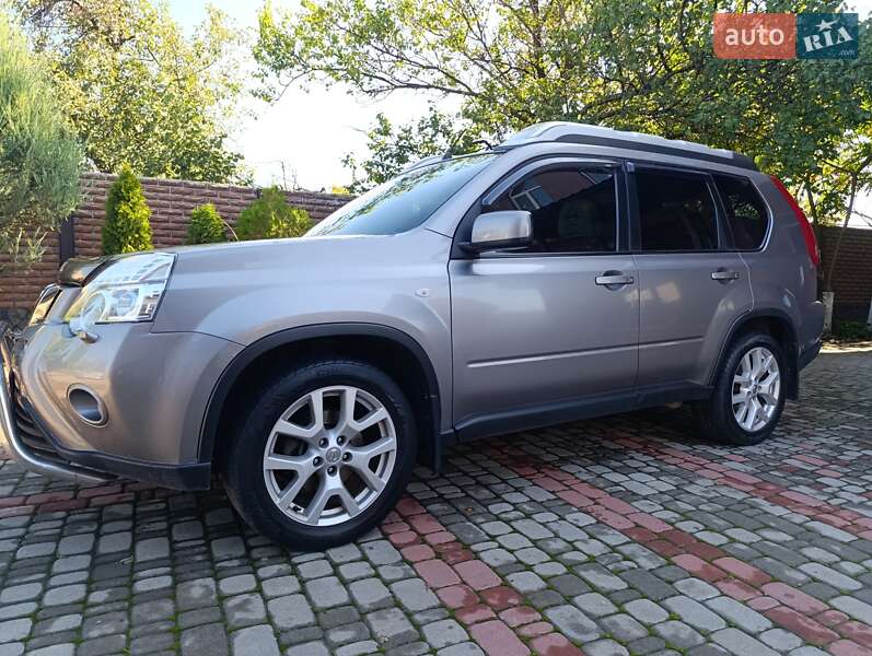 Nissan X-Trail 2012