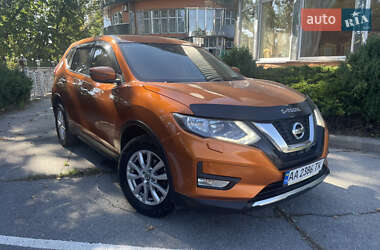 Внедорожник / Кроссовер Nissan X-Trail 2018 в Киеве