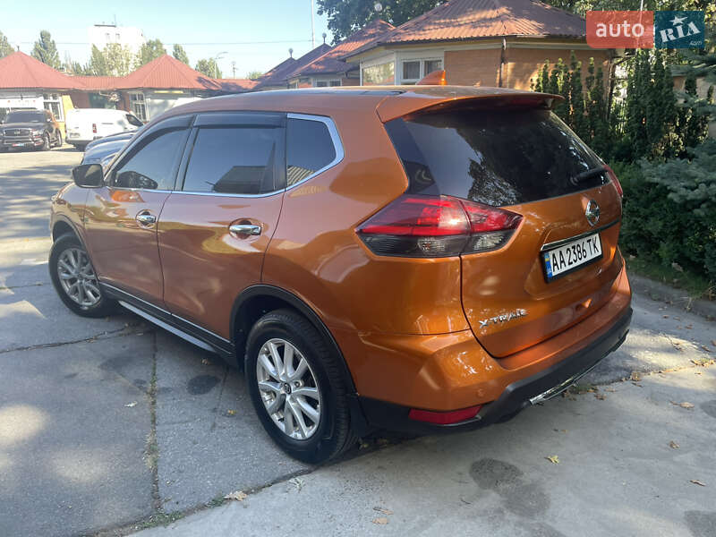 Позашляховик / Кросовер Nissan X-Trail 2018 в Києві