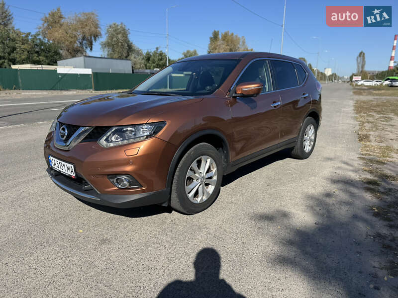 Позашляховик / Кросовер Nissan X-Trail 2014 в Києві