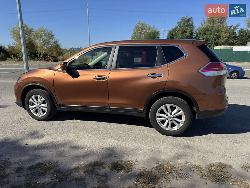 Позашляховик / Кросовер Nissan X-Trail 2014 в Києві