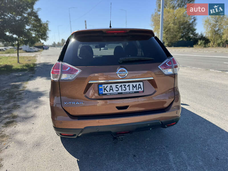 Позашляховик / Кросовер Nissan X-Trail 2014 в Києві