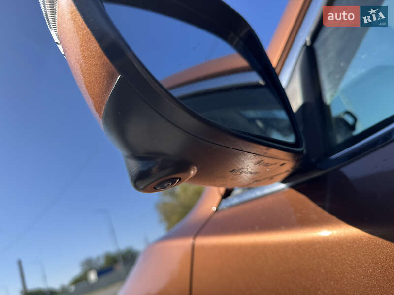 Позашляховик / Кросовер Nissan X-Trail 2014 в Києві