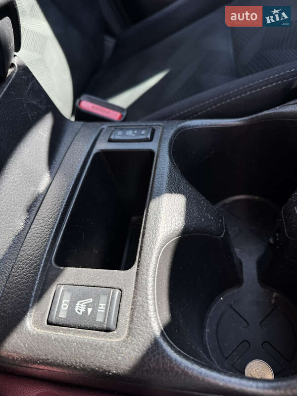 Позашляховик / Кросовер Nissan X-Trail 2014 в Києві