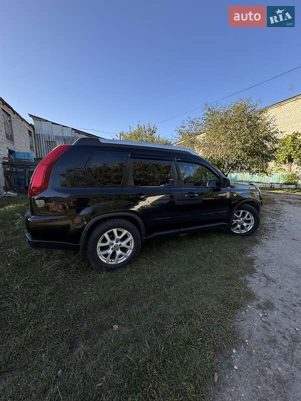 Позашляховик / Кросовер Nissan X-Trail 2012 в Звягелі