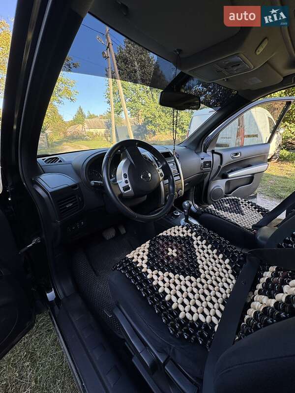 Позашляховик / Кросовер Nissan X-Trail 2012 в Звягелі