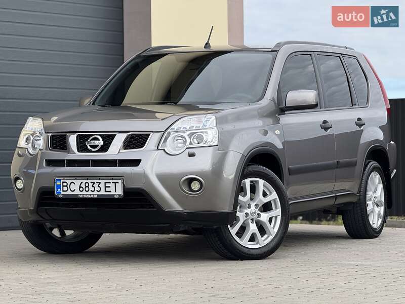 Позашляховик / Кросовер Nissan X-Trail 2010 в Стрию