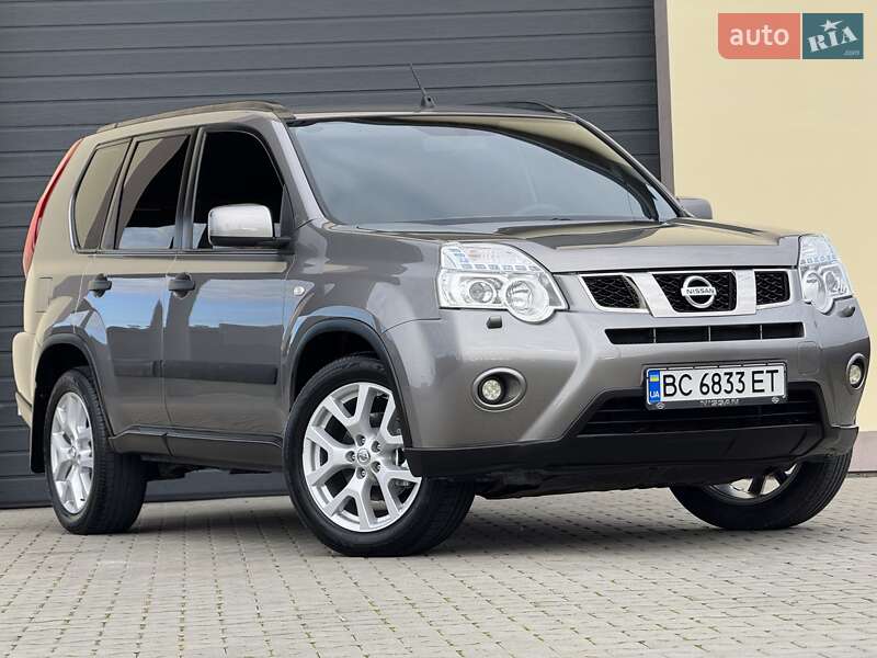 Позашляховик / Кросовер Nissan X-Trail 2010 в Стрию