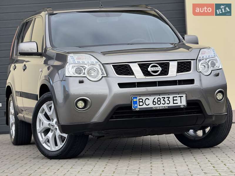 Позашляховик / Кросовер Nissan X-Trail 2010 в Стрию