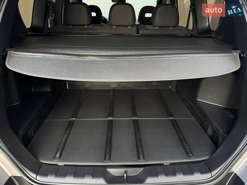 Позашляховик / Кросовер Nissan X-Trail 2010 в Стрию