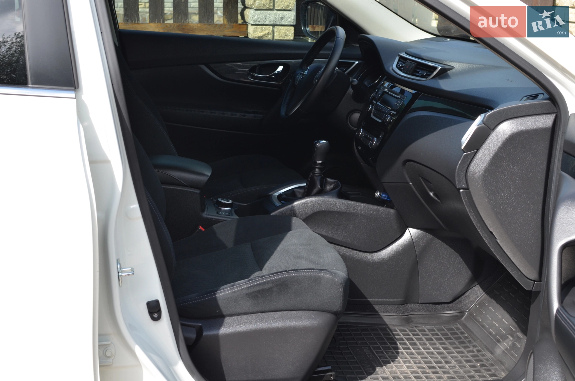 2015 Nissan X-Trail - мініатюра 14
