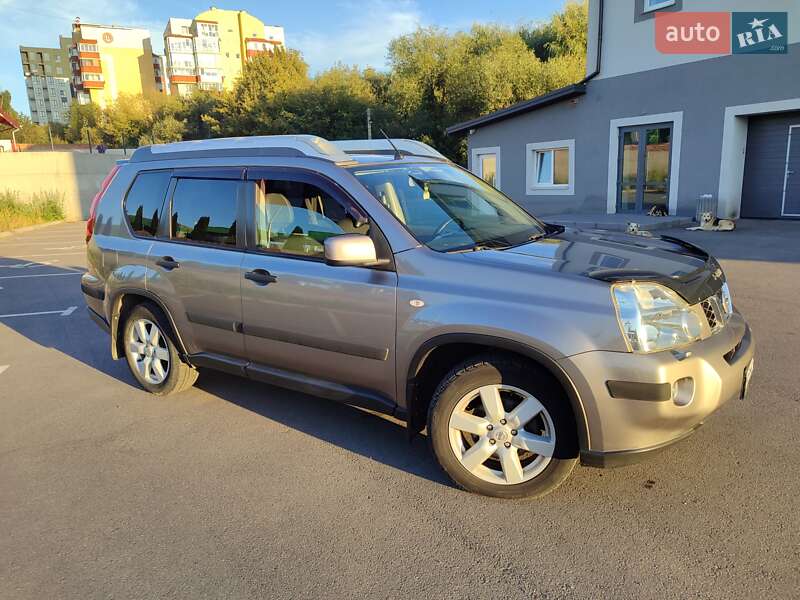 Внедорожник / Кроссовер Nissan X-Trail 2009 в Виннице
