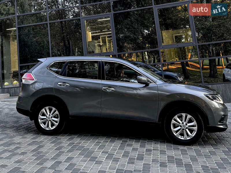 Позашляховик / Кросовер Nissan X-Trail 2016 в Запоріжжі