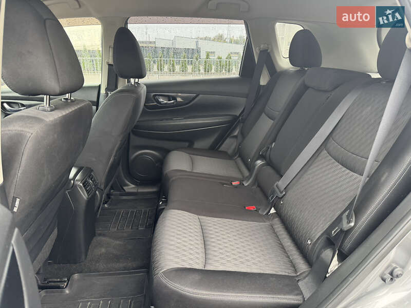 Позашляховик / Кросовер Nissan X-Trail 2018 в Черкасах