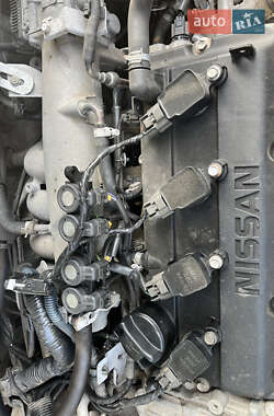 Внедорожник / Кроссовер Nissan X-Trail 2003 в  фото 13 Внедорожник / Кроссовер Nissan X-Trail 2003 в