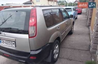Внедорожник / Кроссовер Nissan X-Trail 2003 в 