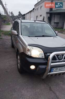 Внедорожник / Кроссовер Nissan X-Trail 2003 в 