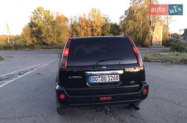 Внедорожник / Кроссовер Nissan X-Trail 2005 в  фото 8 Внедорожник / Кроссовер Nissan X-Trail 2005 в