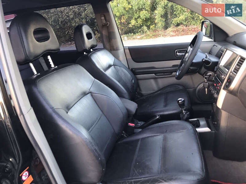 Внедорожник / Кроссовер Nissan X-Trail 2005 в Киеве