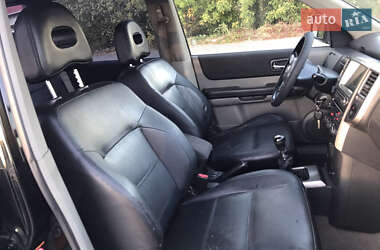 Внедорожник / Кроссовер Nissan X-Trail 2005 в  фото 17 Внедорожник / Кроссовер Nissan X-Trail 2005 в