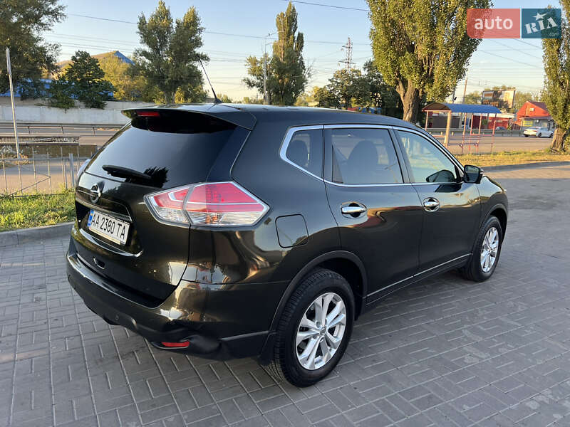 Внедорожник / Кроссовер Nissan X-Trail 2017 в Киеве