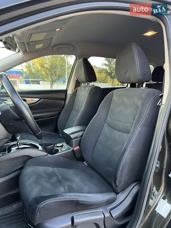 Внедорожник / Кроссовер Nissan X-Trail 2017 в Киеве