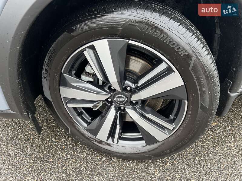 Внедорожник / Кроссовер Nissan X-Trail 2024 в Киеве