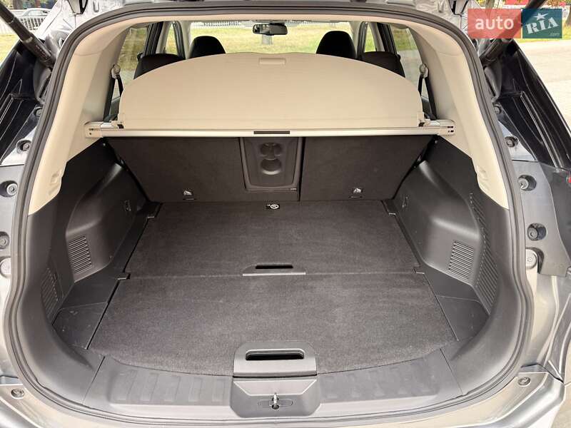 Позашляховик / Кросовер Nissan X-Trail 2018 в Дніпрі фото 27 Позашляховик / Кросовер Nissan X-Trail 2018 в Дніпрі