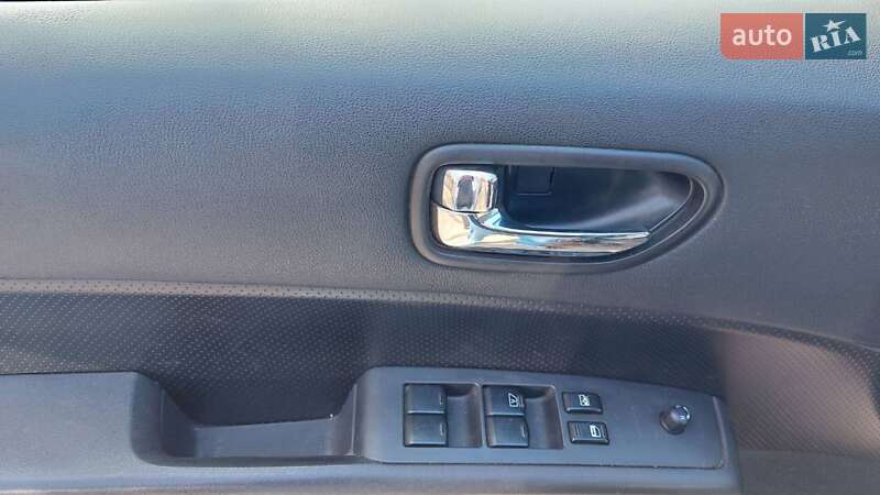 Позашляховик / Кросовер Nissan X-Trail 2013 в Полтаві