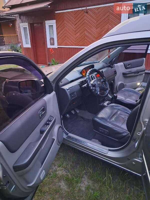 Внедорожник / Кроссовер Nissan X-Trail 2006 в Сарнах фото 41 Внедорожник / Кроссовер Nissan X-Trail 2006 в Сарнах