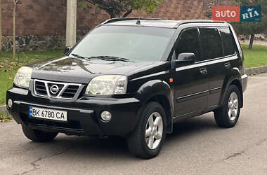 Внедорожник / Кроссовер Nissan X-Trail 2002 в Ровно
