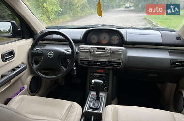 Внедорожник / Кроссовер Nissan X-Trail 2002 в 