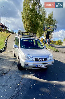 Внедорожник / Кроссовер Nissan X-Trail 2005 в Корсуне-Шевченковском