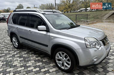 Внедорожник / Кроссовер Nissan X-Trail 2011 в 