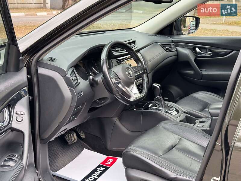 Внедорожник / Кроссовер Nissan X-Trail 2018 в Запорожье фото 12 Внедорожник / Кроссовер Nissan X-Trail 2018 в Запорожье